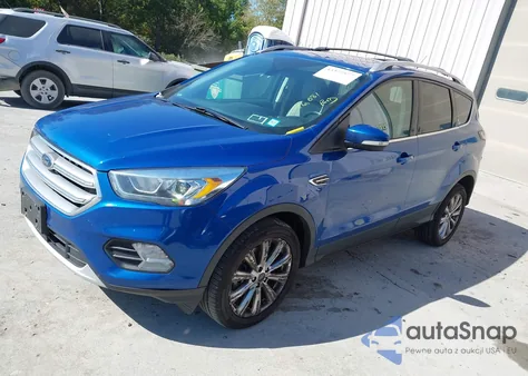 2017 Ford Escape Titanium из США, поврежденный, VIN 1FMCU9JD5HUB55814